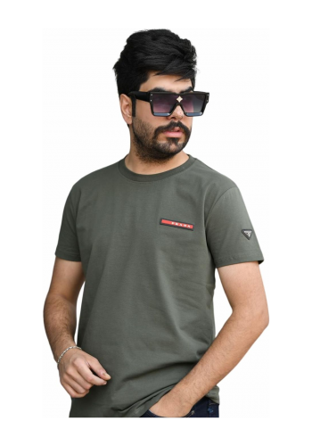 تيشيرت رجالي زيتوني اللون من برادا Prada T-Shirt