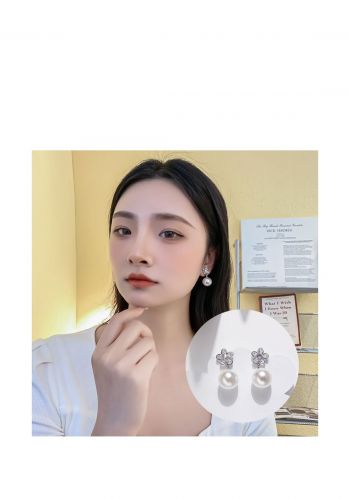 اقراط نسائية لؤلؤية بشكل زهرة من ايلاهوي Ilahui Earrings 