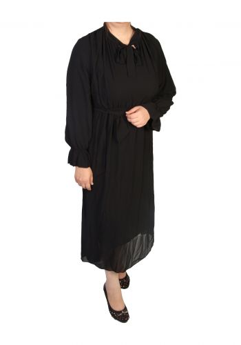 فستان نسائي اسود اللون