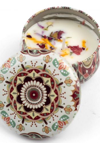 شمعة عطرية يدوية الصنع