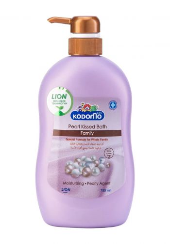 غسول مرطب للجسم للاطفال و الكبار بعناية اللؤلؤ 750 مل من كودومو Kodomo Family Bath Pearl Kissed Formula for Baby and Family  