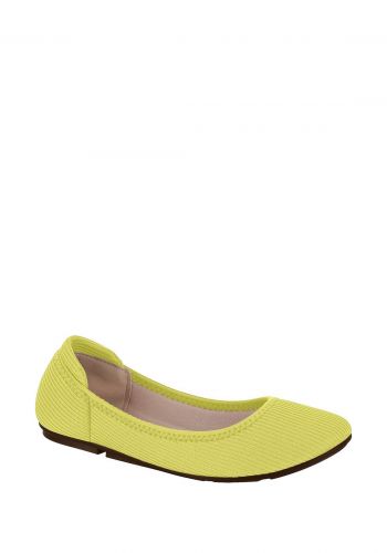 حذاء فلات نسائي  باللون الاصفر من موليكا Mollica Flat Shoes