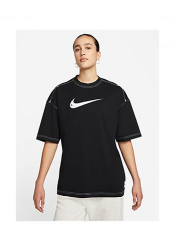 تيشيرت نسائي اسود اللون من نايك Nike NKDM6211-010 T-Shirt