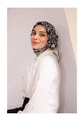 ربطة نسائية متعددة الالوان
