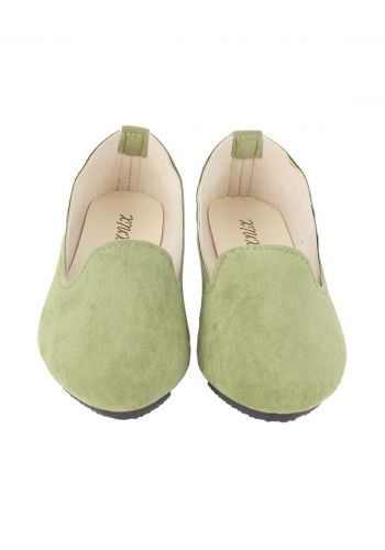 حذاء نسائي فلات اخضر اللون 
